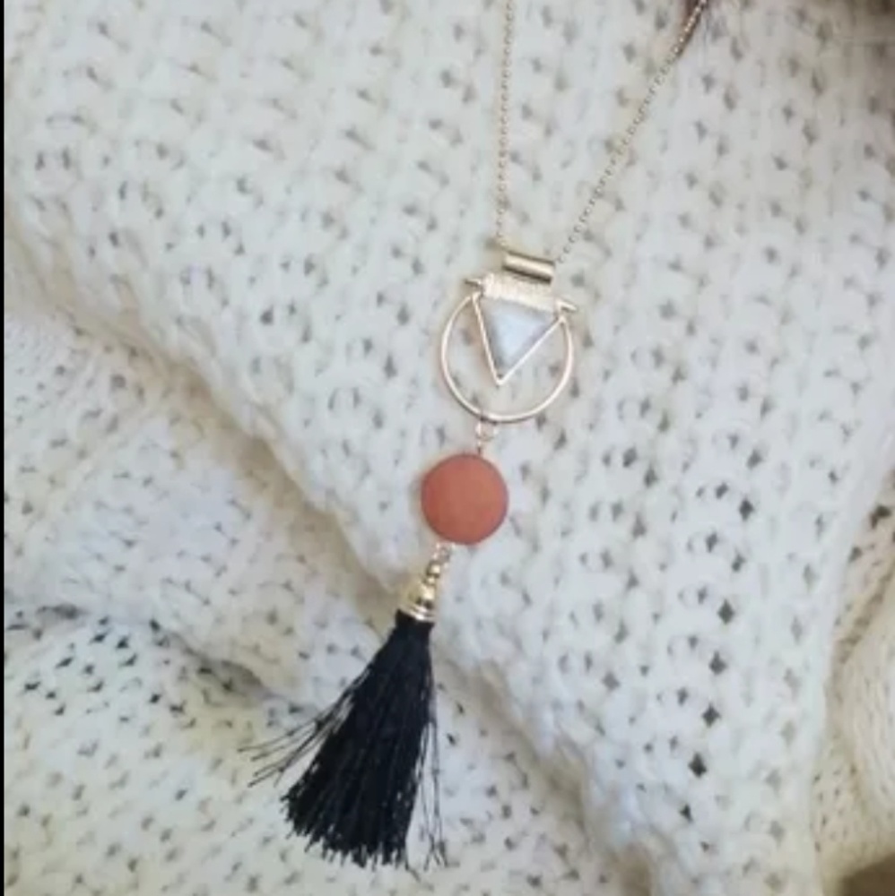 ‼️Marble & Tassel necklace
